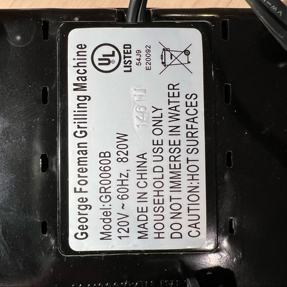 George Foreman 60 Inch Super Champ Electric Contact Grill, Black, Serves 4 - Picture 9 of 11